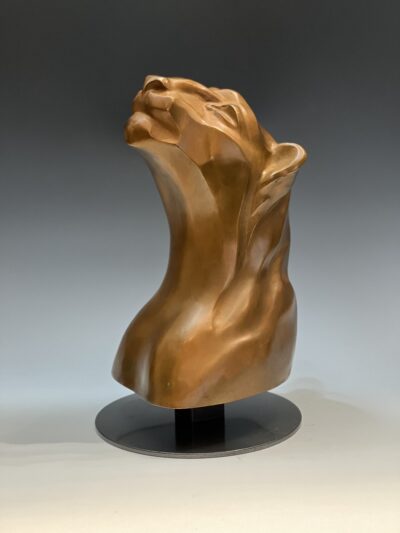 Aleksander Litvinov. Blue Sky. Skulptuur. 2014.a. Pronks.  47 x 26 x 26 cm.