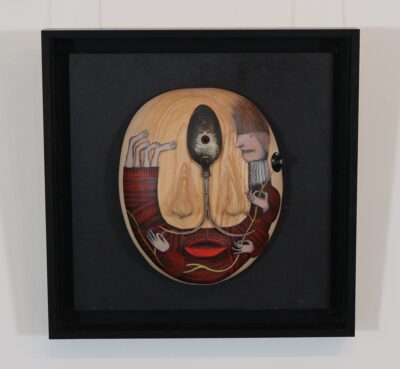 Jüri Mildeberg. Ebanormaalne. 2026. Autoritehnika. 39 x 39 x 11 cm. MÜÜDUD.